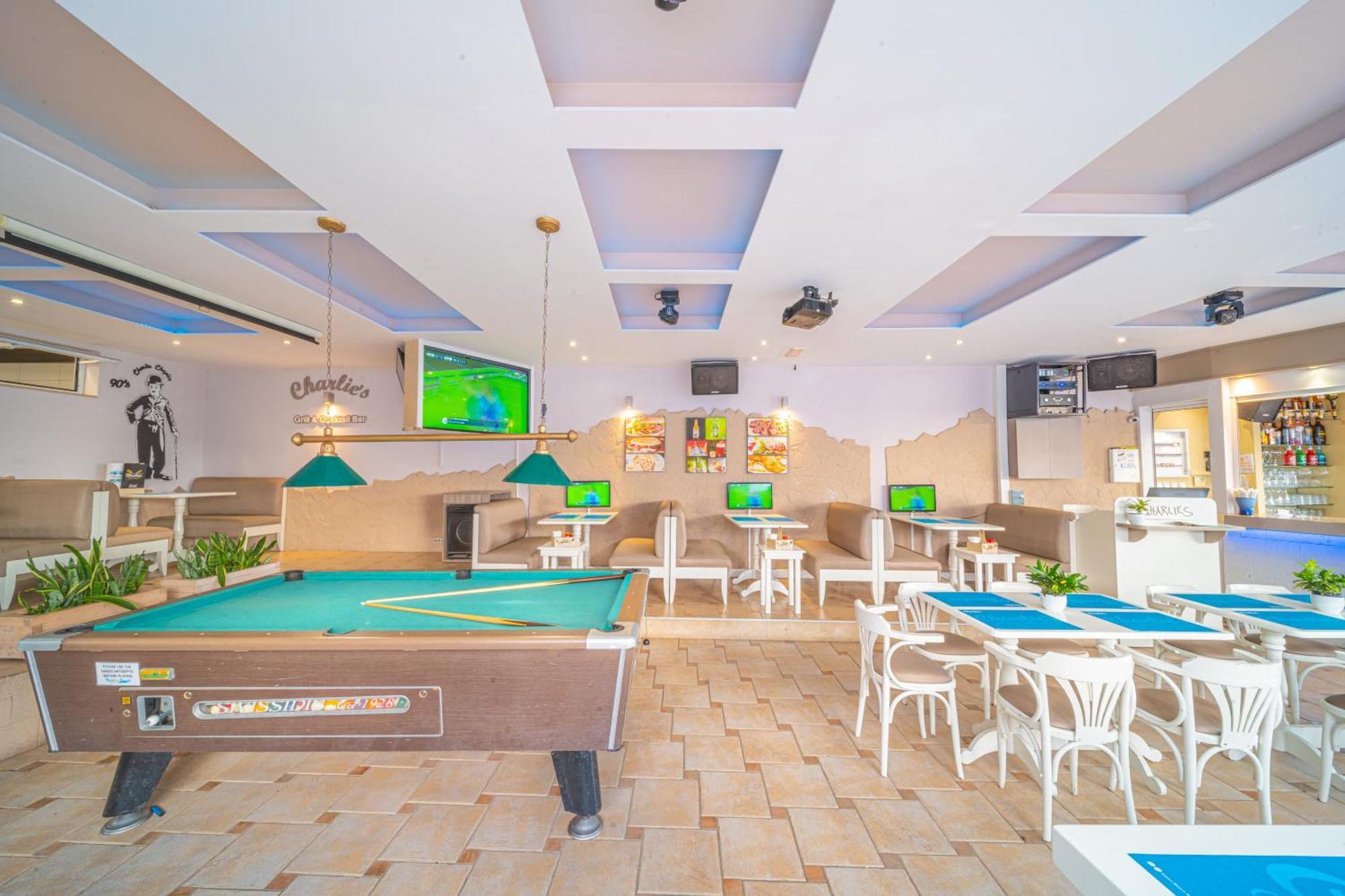 Kastro Beach Apartments Malia  Bagian luar foto