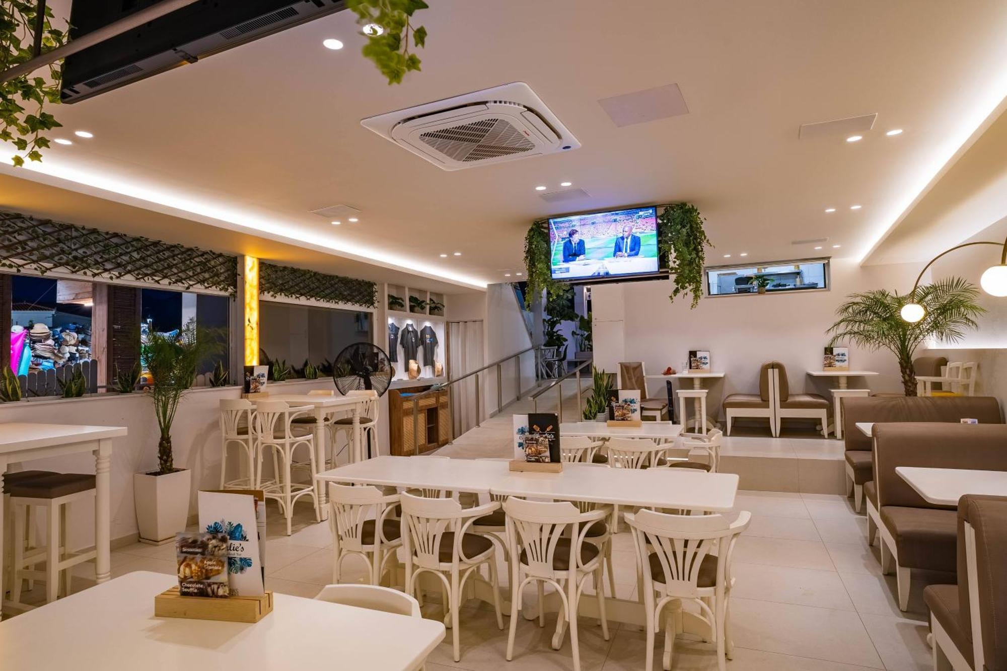 Kastro Beach Apartments Malia  Bagian luar foto